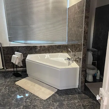 Apartamento Golden - Jacuzzi Sauna *
